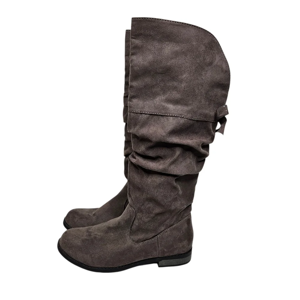 Cat & Jack Girl's grey faux suede knee high slouch boots with bow detail